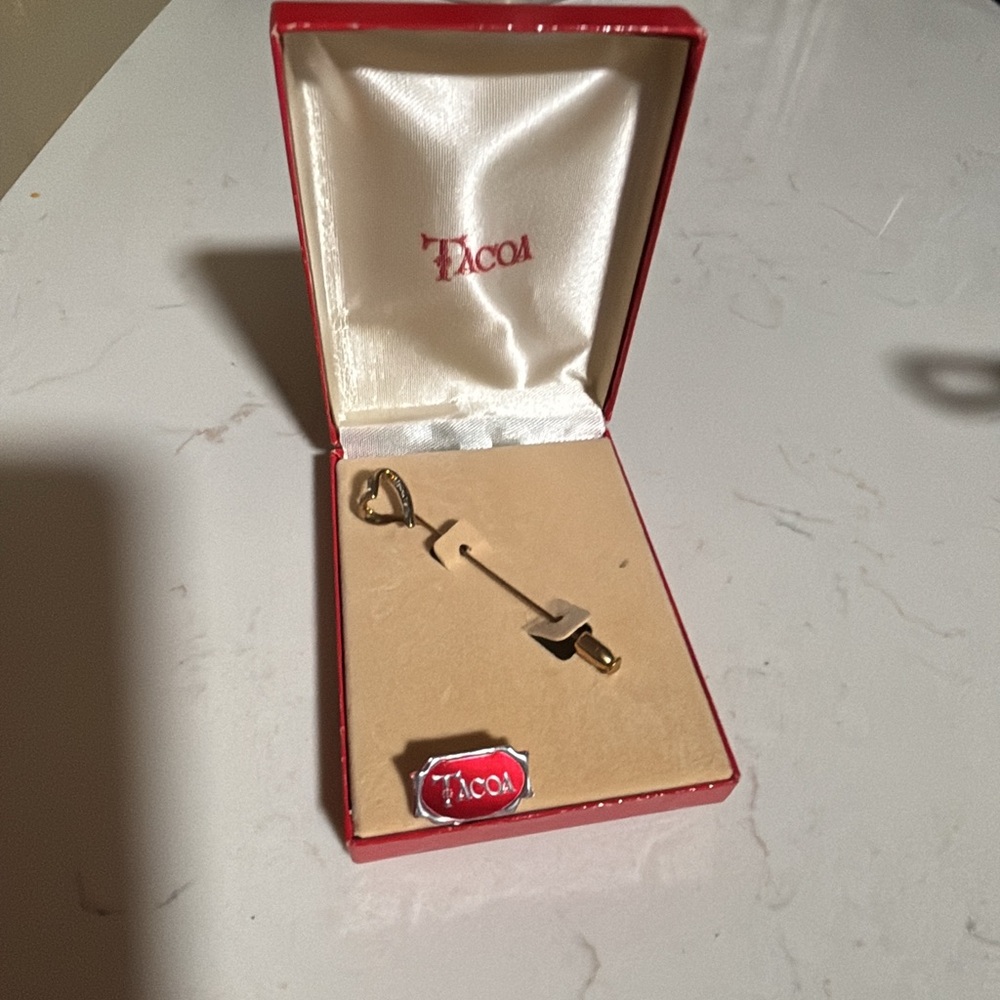 Vintage Tacoa Sterling Silver Pin